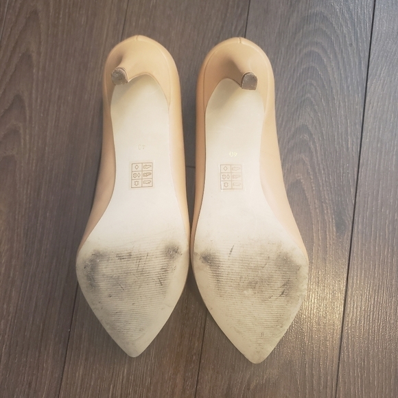 Pegabo Heels - Picture 8 of 9